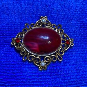 Vintage Gold Tone Filigree Brooch Pin